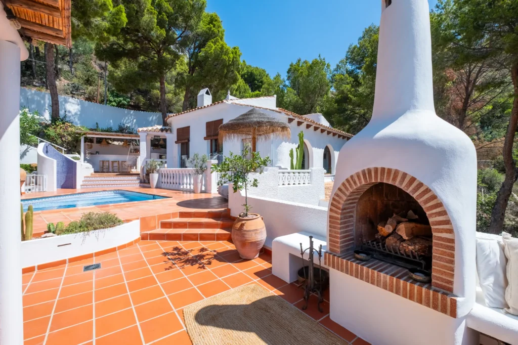 Luxury villa exterior – HDR photography
